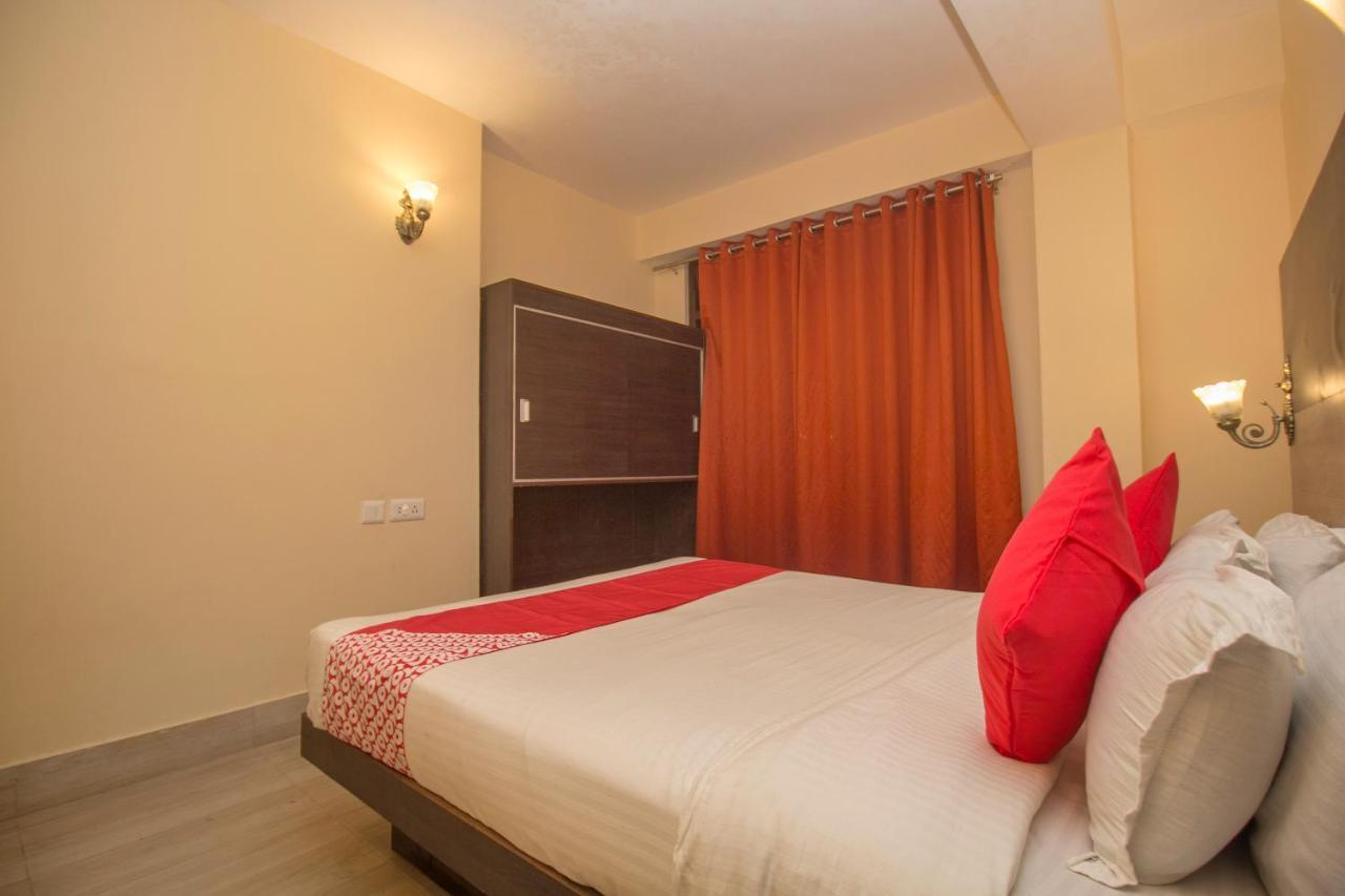 Oyo 25087 Hotel Horizon Pelling Bagian luar foto