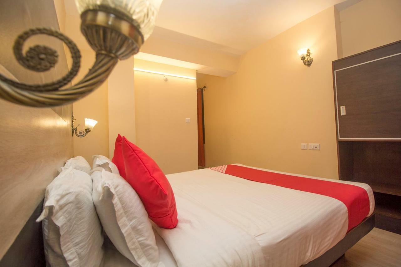 Oyo 25087 Hotel Horizon Pelling Bagian luar foto