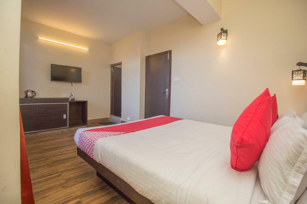 Oyo 25087 Hotel Horizon Pelling Bagian luar foto