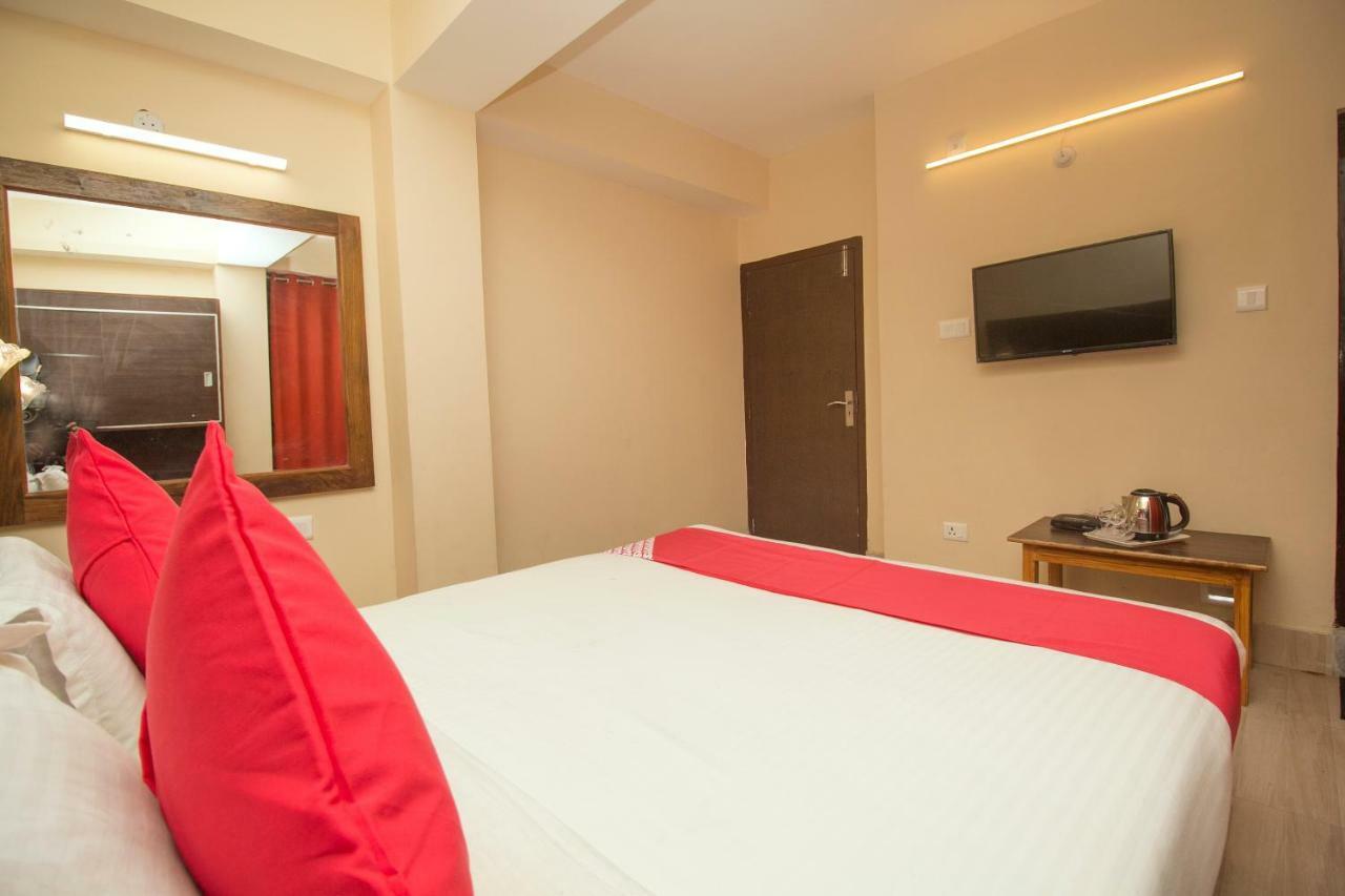 Oyo 25087 Hotel Horizon Pelling Bagian luar foto